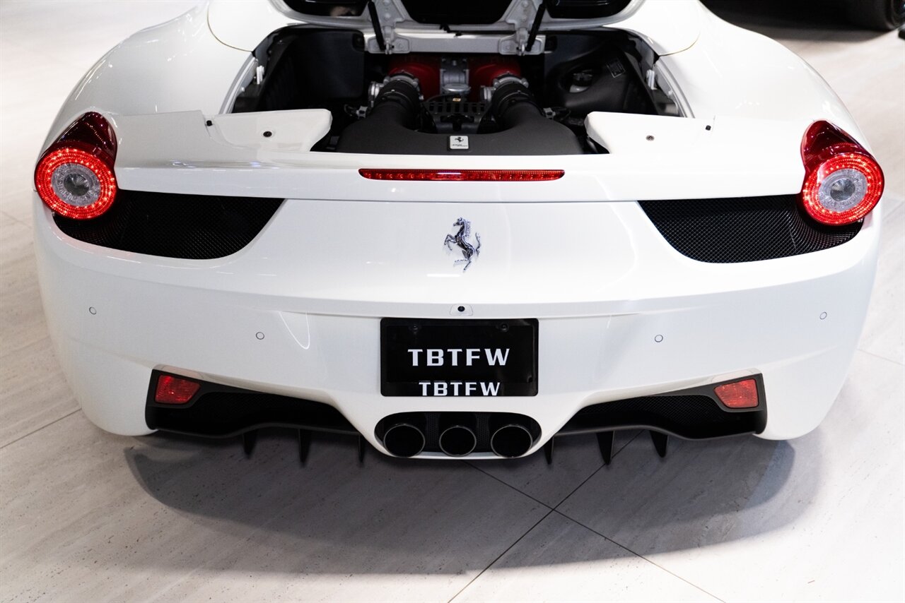 2015 Ferrari 458 Spider - Photo 29