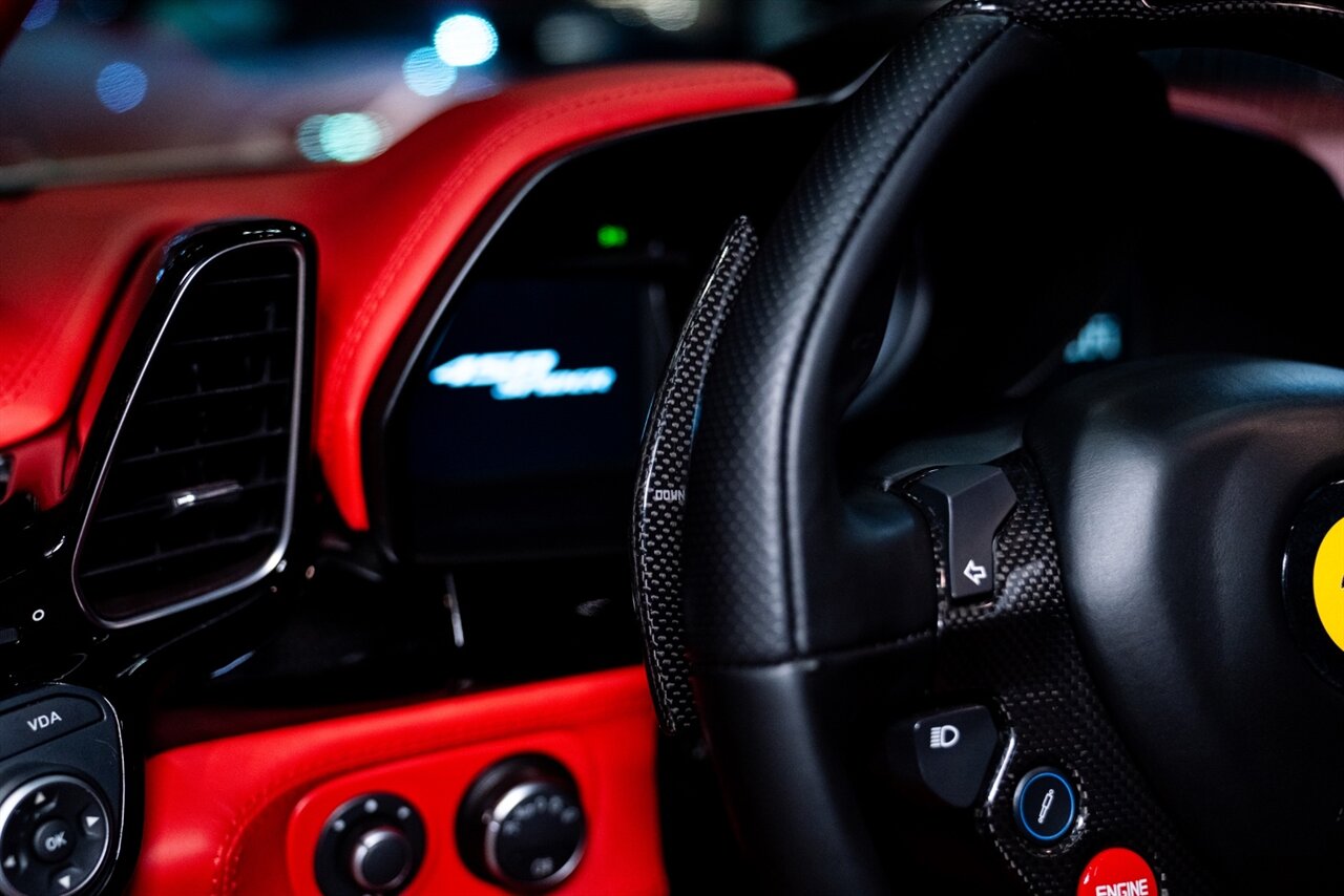 2015 Ferrari 458 Spider - Photo 13