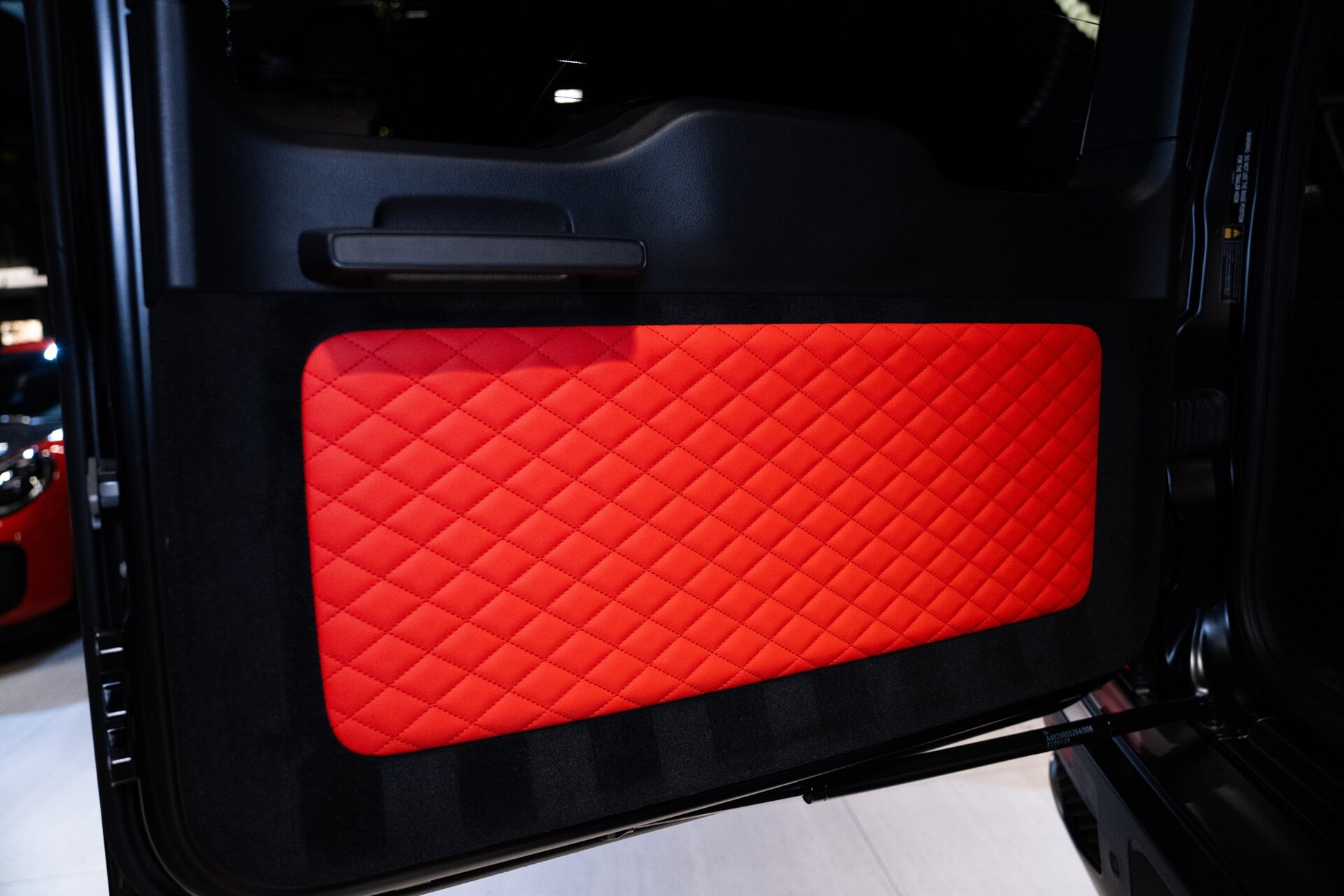 2025 Mercedes-Benz G-Class - Photo 12