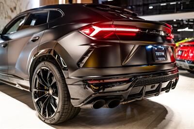 2021 Lamborghini Urus   - Photo 12 - Beverly Hills, CA 90212