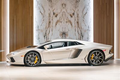 2013 Lamborghini Aventador LP 700-4   - Photo 4 - Beverly Hills, CA 90212