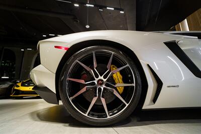 2013 Lamborghini Aventador LP 700-4   - Photo 31 - Beverly Hills, CA 90212