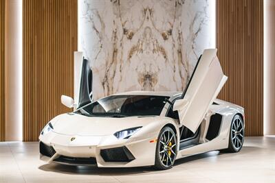 2013 Lamborghini Aventador LP 700-4   - Photo 2 - Beverly Hills, CA 90212