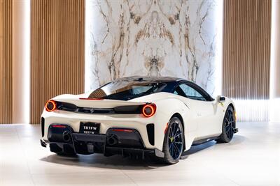 2020 Ferrari 488 Pista   - Photo 4 - Beverly Hills, CA 90212