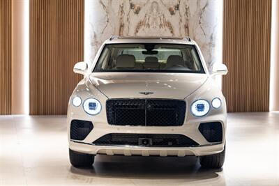 2024 Bentley Bentayga A Hybrid   - Photo 2 - Beverly Hills, CA 90212