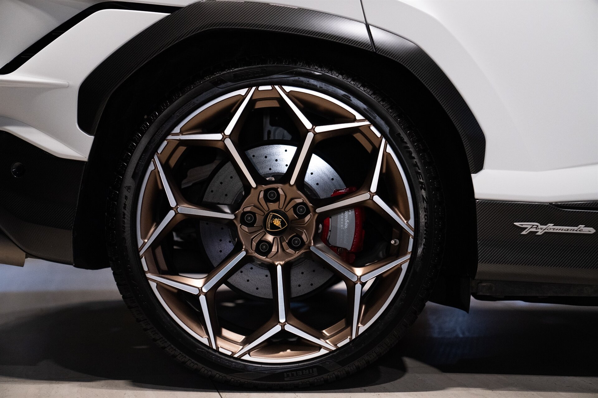 2023 Lamborghini Urus - Photo 7