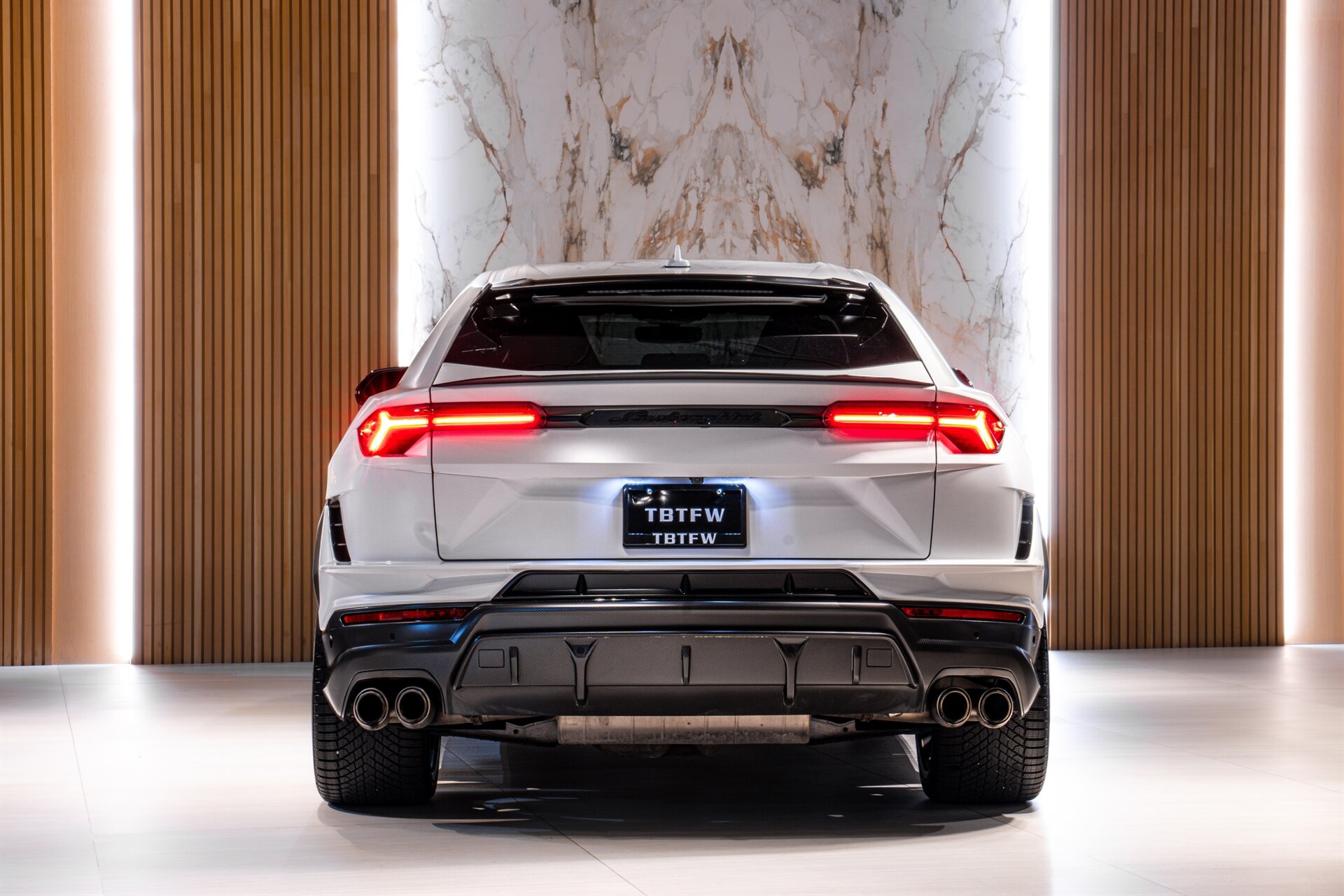 2023 Lamborghini Urus - Photo 5