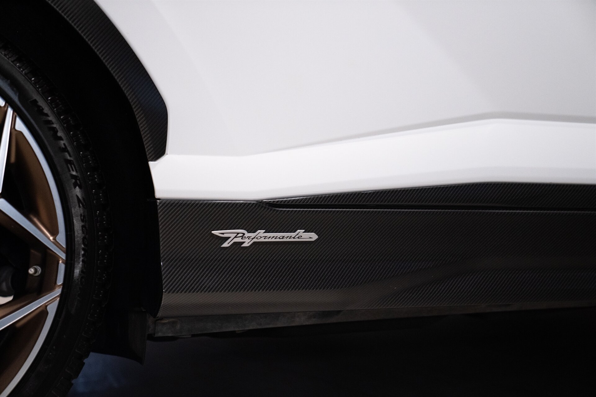 2023 Lamborghini Urus - Photo 8