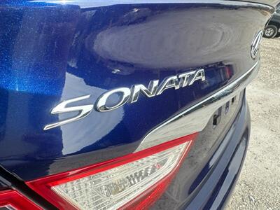 2014 Hyundai Sonata SE   - Photo 18 - Logansport, IN 46947