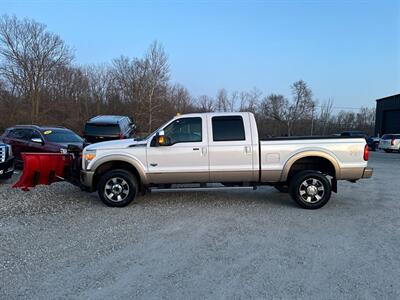 2011 Ford F-250 Super Duty Lariat   - Photo 2 - Logansport, IN 46947