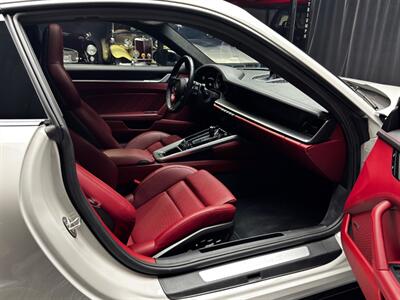 2022 Porsche 911 Turbo S   - Photo 32 - Pembroke Park, FL 33009