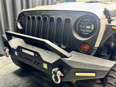 2008 Jeep Wrangler Unlimited X   - Photo 6 - Pembroke Park, FL 33009