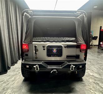 2008 Jeep Wrangler Unlimited X   - Photo 18 - Pembroke Park, FL 33009