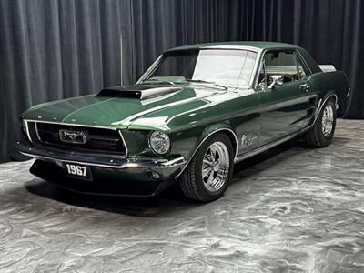 1967 Ford Mustang   - Photo 1 - Pembroke Park, FL 33009