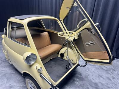 1959 BMW ISETTA 300 CABRIOLET   - Photo 2 - Pembroke Park, FL 33009