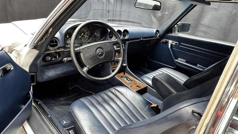 1989 Mercedes-Benz 560-Class 560 SL  