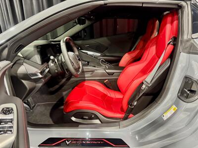 2025 Chevrolet Corvette Stingray - Photo 8 - Pembroke Park, FL 33009