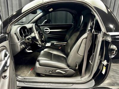 2005 Chevrolet SSR LS 6 SPEED MANUAL - Photo 2 - Pembroke Park, FL 33009