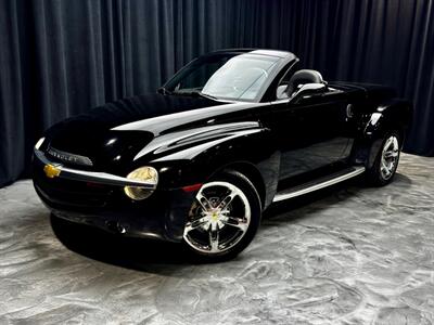 2005 Chevrolet SSR LS 6 SPEED MANUAL - Photo 1 - Pembroke Park, FL 33009
