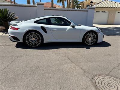 2017 Porsche 911 Turbo  