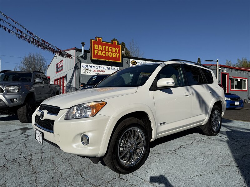 2012 Toyota RAV4 Limited 4WD CLEAN TITLE EASY FINANCING  ONLY 95K MILES RUST FREE