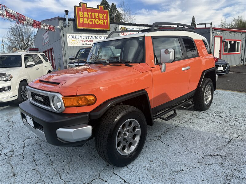 2013 Toyota FJ Cruiser Base
