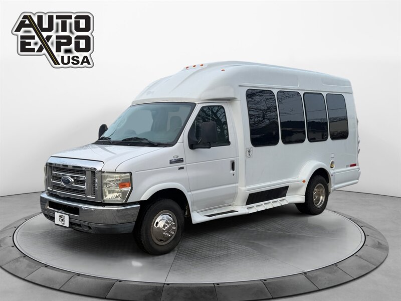 2011 Ford E-Series Van E-350 SD  