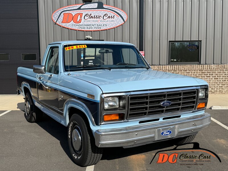 1986 Ford F-150 XLT Lariat   - Photo 1 - Mooresville, NC 28115