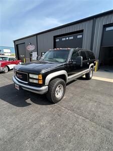 1999 GMC Suburban K1500 SLT  