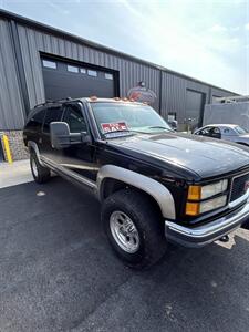 1999 GMC Suburban K1500 SLT   - Photo 3 - Mooresville, NC 28115