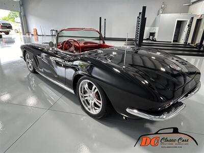 1962 Chevrolet Corvette Convertible   - Photo 11 - Mooresville, NC 28115