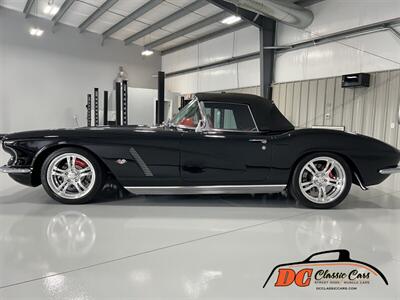 1962 Chevrolet Corvette Convertible   - Photo 19 - Mooresville, NC 28115