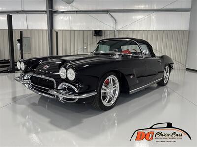 1962 Chevrolet Corvette Convertible   - Photo 3 - Mooresville, NC 28115