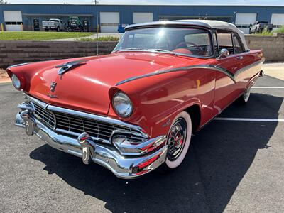 1956 Ford Fairlane Sun Liner   - Photo 1 - Mooresville, NC 28115