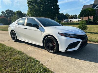 2022 Toyota Camry Hybrid SE Nightshade  