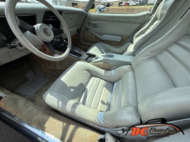 1982 Chevrolet Corvette - Photo 23 - Mooresville, NC 28115