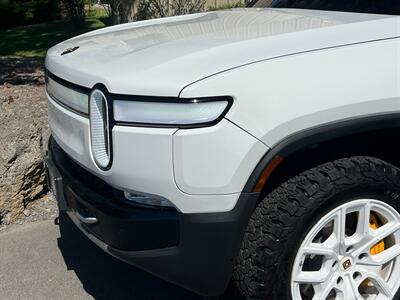 2023 Rivian R1S Adventure   - Photo 9 - Bend, OR 97702