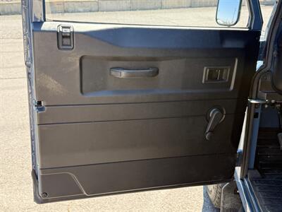 1994 Land Rover Defender 110 Soft Top   - Photo 9 - Bend, OR 97702