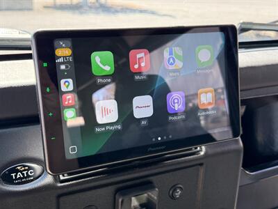 1994 Land Rover Defender 110 Soft Top   - Photo 21 - Bend, OR 97702