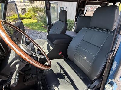 1994 Land Rover Defender 110 Soft Top   - Photo 18 - Bend, OR 97702