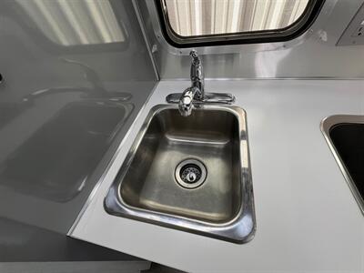 2016 Airstream Bambi 16RB  Beautiful and Well-Kept - Photo 31 - Bend, OR 97702