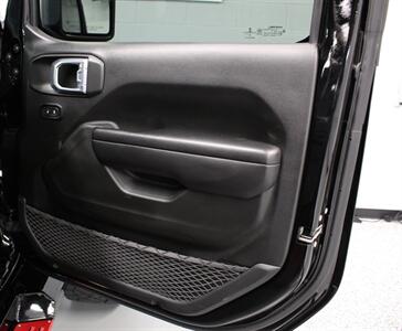 2021 Jeep Gladiator Rubicon   - Photo 21 - Springfield, MO 65802