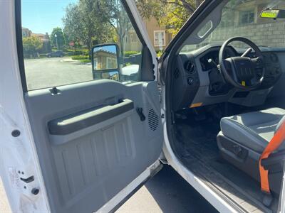 2013 Ford F-250 Super Duty XL   - Photo 14 - Lake Forest, CA 92630