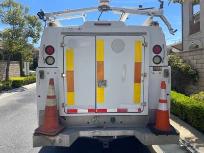 2012 Chevrolet Silverado 2500 Work Truck   - Photo 4 - Lake Forest, CA 92630