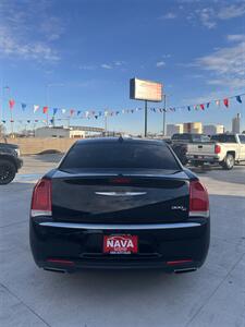 2017 Chrysler 300C - Photo 3 - Lexington, NE 68850