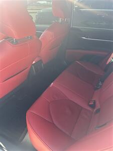 2019 Toyota Camry XSE - Photo 6 - Lexington, NE 68850