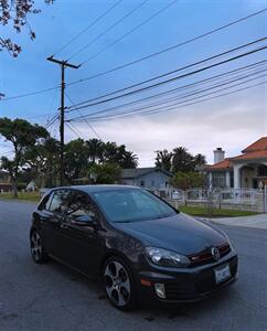 2012 Volkswagen GTI Base PZEV - Photo 2 - Arcadia, CA 91006
