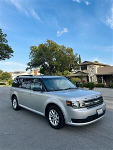 2013 Ford Flex SE - Photo 2 - Arcadia, CA 91006