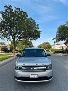 2013 Ford Flex SE - Photo 1 - Arcadia, CA 91006