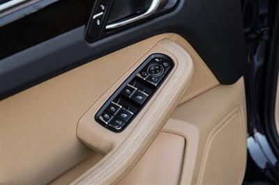 2018 Porsche Macan   - Photo 42 - Dallas, TX 75220